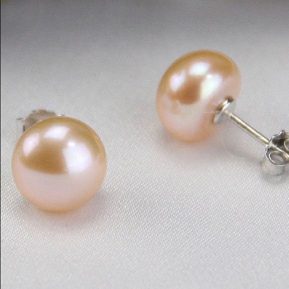 COPY - COPY - AAA 8mm authentic Pearl Stud earrings, high luster & tick nacre - Picture 5 of 5